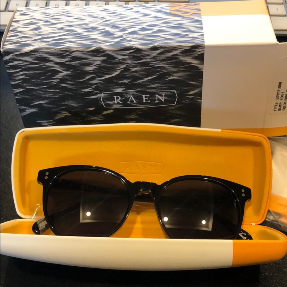 Sunglasses- Raen Norie Women’s Cat-Eye Sunglasses